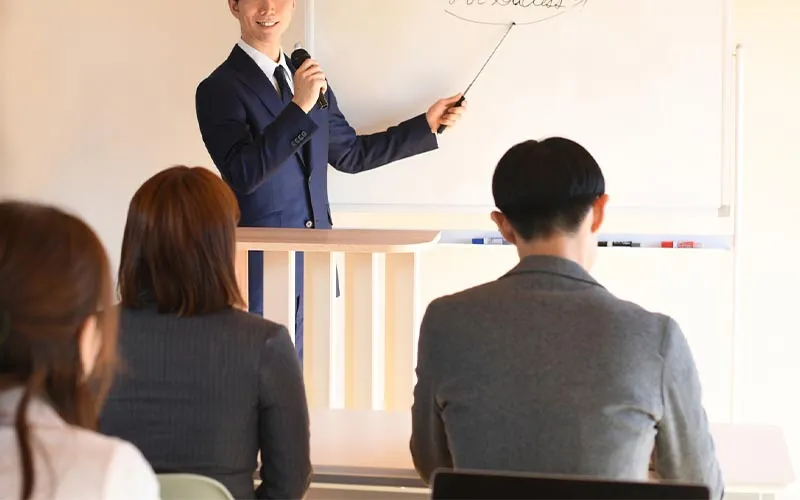 社員教育カレッジシステム